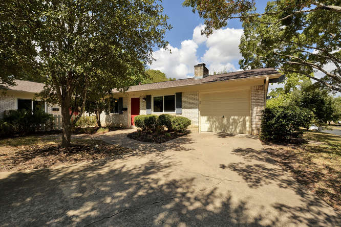 2405 Trailside Drive - B