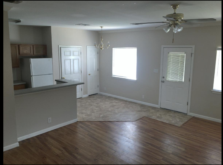 1729 Constantino Cir.